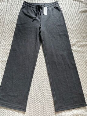 Aritzia TNA Wafflex Charcoal Gray Lounge Pants